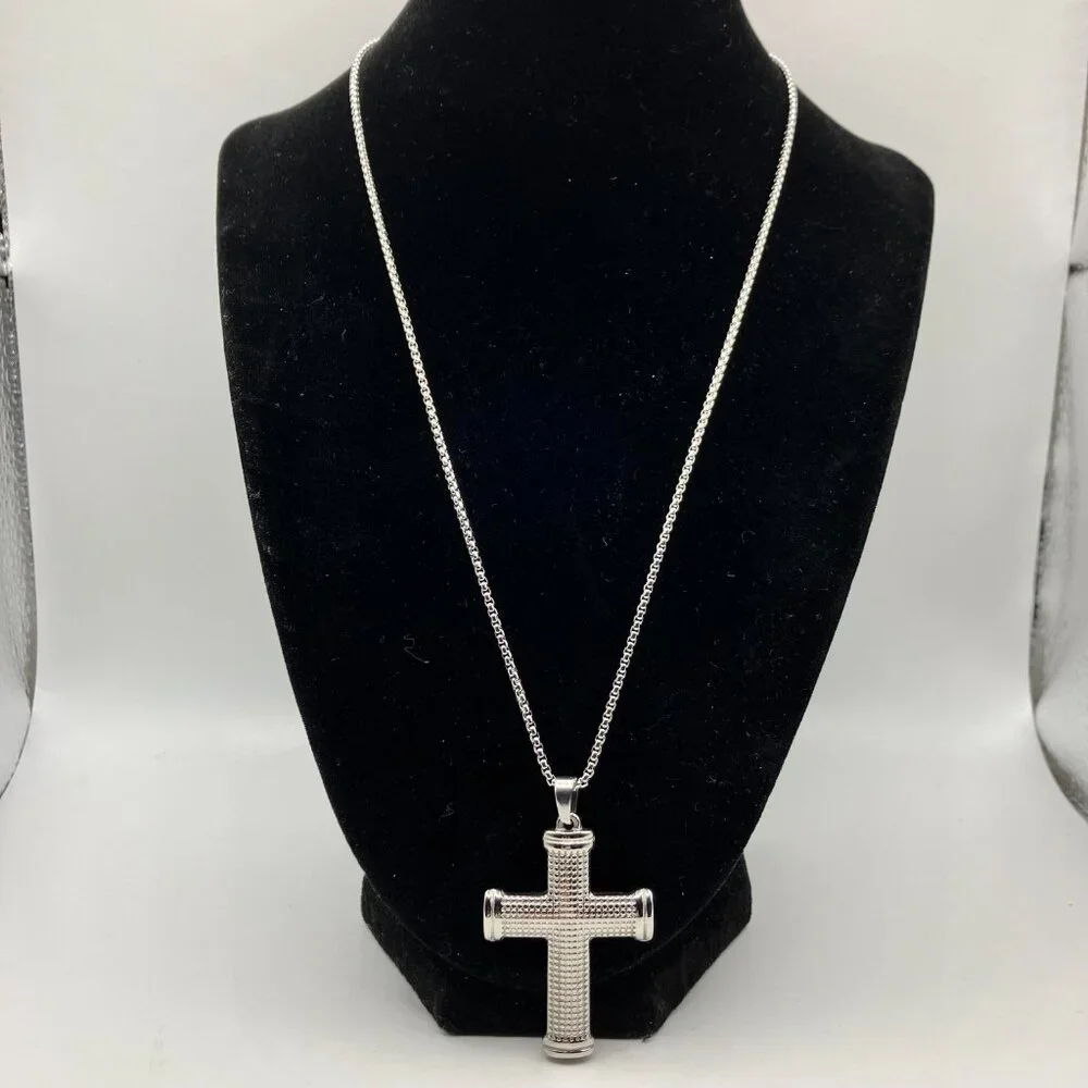 Stainless Steel Cross Pendant Necklace on 19-inch Chunky Chain Brand NEW Chain